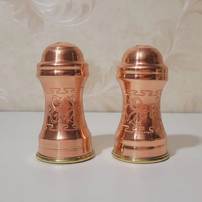 نمکدان مسی مدل پاسارگاد مجموعه 2 عددی