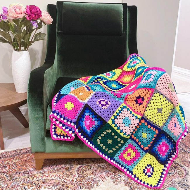 شال مبل و تخت مدل x94 سایز 120×120 سانتیمتر شال مبل و تخت مدل x94 سایز 120×120 سانتیمتر