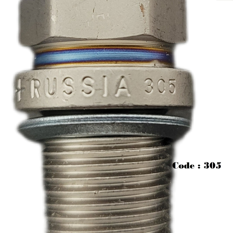 شمع خودرو بوش مدل  تک پلاتین پایه کوتاه کد  FR7DC بسته 4 عددی