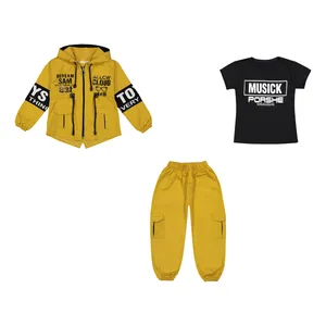 ست 3 تکه لباس پسرانه مدل  زیپی KA