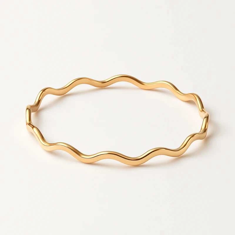 عکس شماره 3 : النگو طلا کم اجرت 18 عیار زنانه طلای کامک مدل زیگزاگ سایز 4