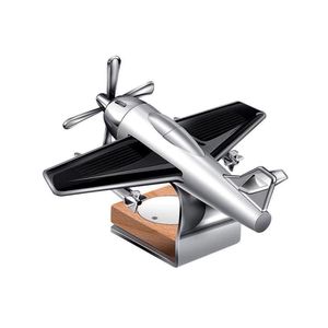 نقد و بررسی خوشبو کننده خورشیدی خودرو طرح هواپیما نقره ای ملخی مدل AF1008 توسط خریداران