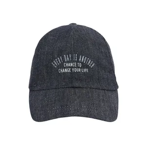 کلاه کپ ال سی وایکیکی مدل Chance to Change