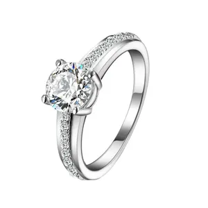 انگشتر نقره زنانه رزالیا مدل RSRWB-1