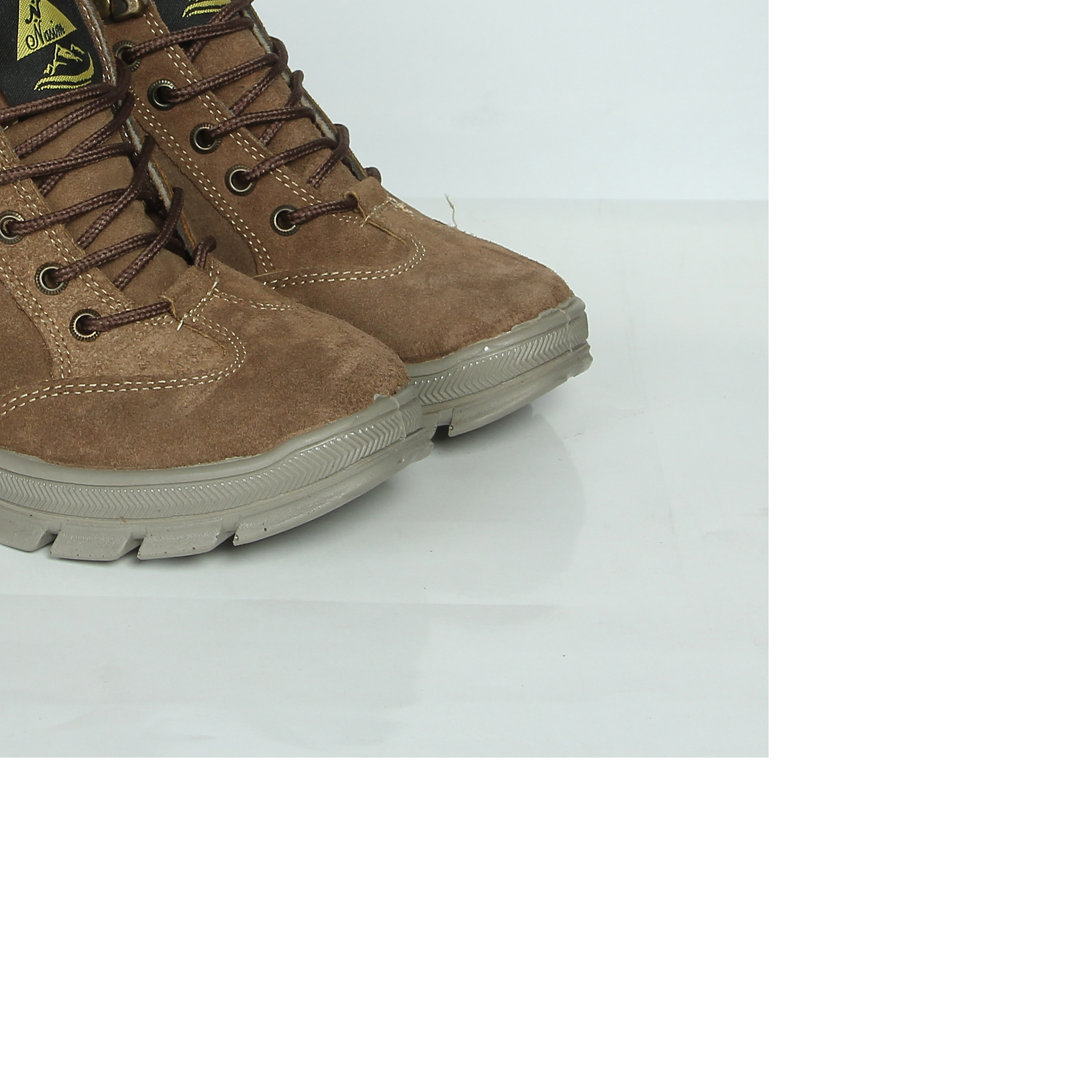 کفش کوهنوردی پسرانه نسیم مدل طوفان کد 01