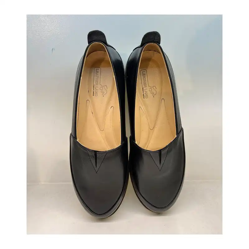 کفش روزمره زنانه سرزمین چرم مدل کد 141739 رنگ مشکی