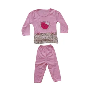 ست تی شرت و شلوار نوزادی مدل کیتی رنگ صورتی