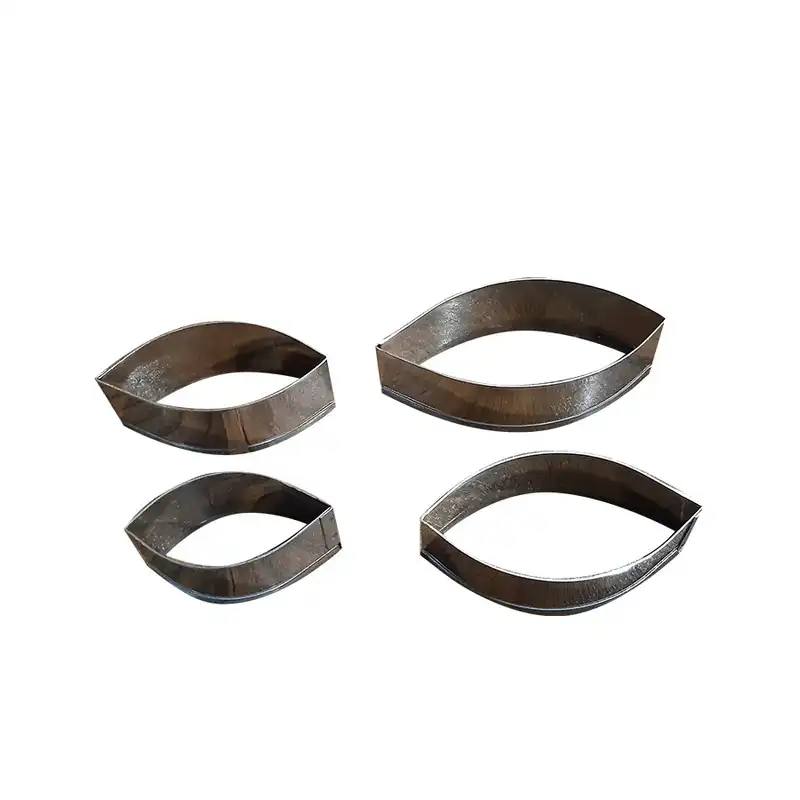 کاتر شیرینی پزی نگین طرح برگ مجموعه 4 عددی