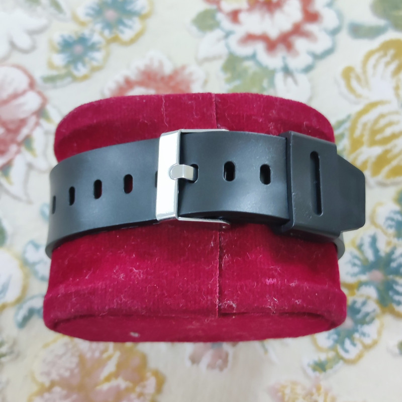 ساعت مچی دیجیتال کد 05