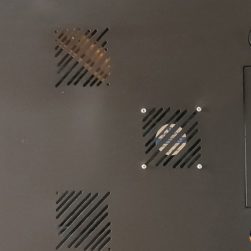رک سرور مدل 27UG100