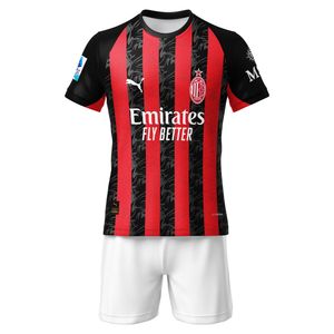 ست تی‌شرت آستین کوتاه و شلوارک ورزشی پسرانه مدل مودریچ آث میلان کد 518