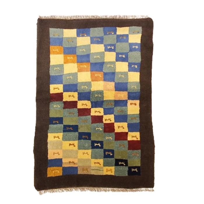 گبه فرش دستباف یک ونیم متری مدل بافت قشقای شیراز کد NKP.Z.N/39