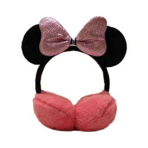 گوش گیر زمستانی بچگانه مدل پاپیونی رنگ گلبهی