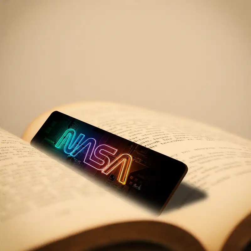 نشانگر کتاب لوکسینو مدل NASA کد Bookland_84