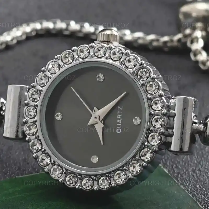 ساعت مچی عقربه ای زنانه مدل کرواتی دورنگین 087