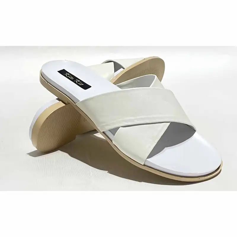 دمپایی زنانه مدل UNIVE کد RS-WH-923