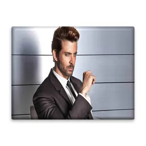 کاشی اطلس آبی طرح بازیگر هندی هرتیک روشان مدل T6484