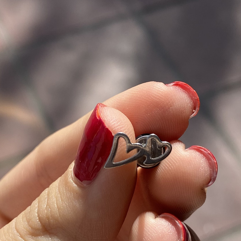 پیرسینگ گوش مدل قلب