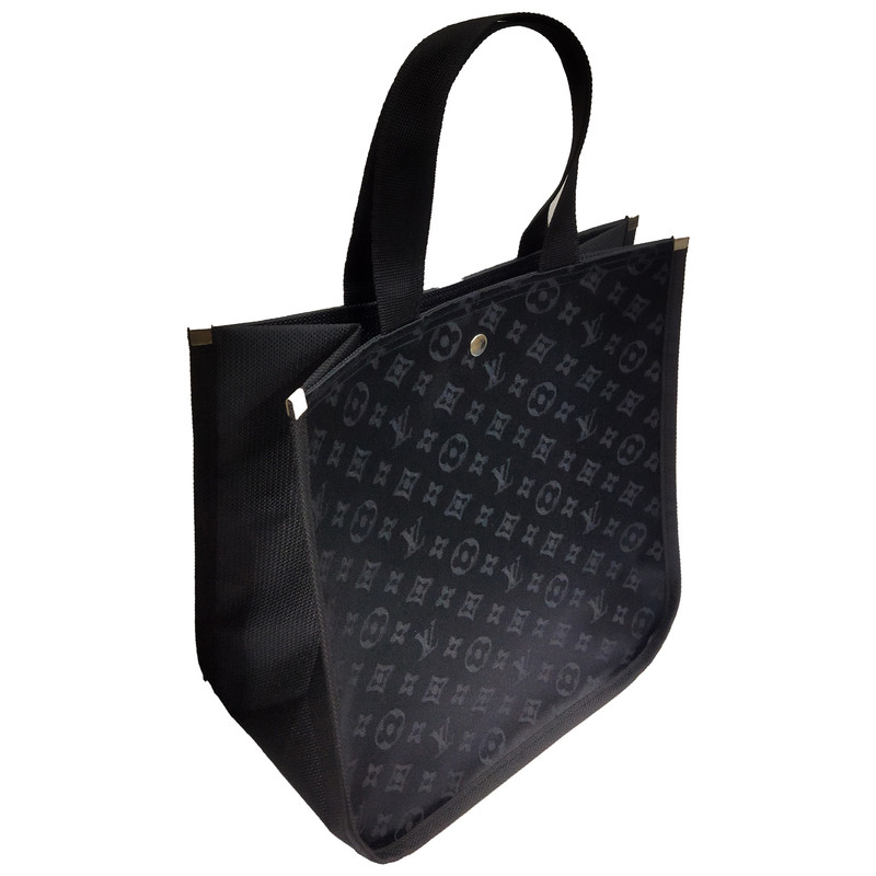 ساک دستی مدل دکمه‌ای کد LV-B