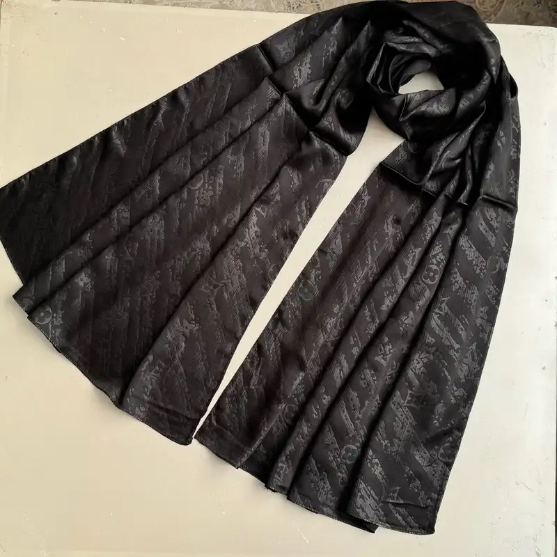 شال زنانه مدل ساتن کریستال ابروبادی