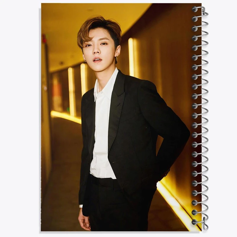 دفتر نت موسیقی 50 برگ خندالو مدل لوهان گروه اکسو EXO کد 13535