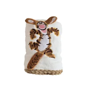 حوله کودک مدل عروسکی سایز 75x35 سانتی متر