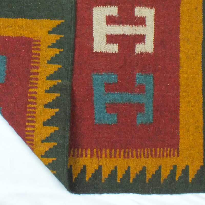 گلیم دستبافت یک متری مدل پادری کد J1643