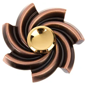 اسپینر دستی مدل Twisted Flower