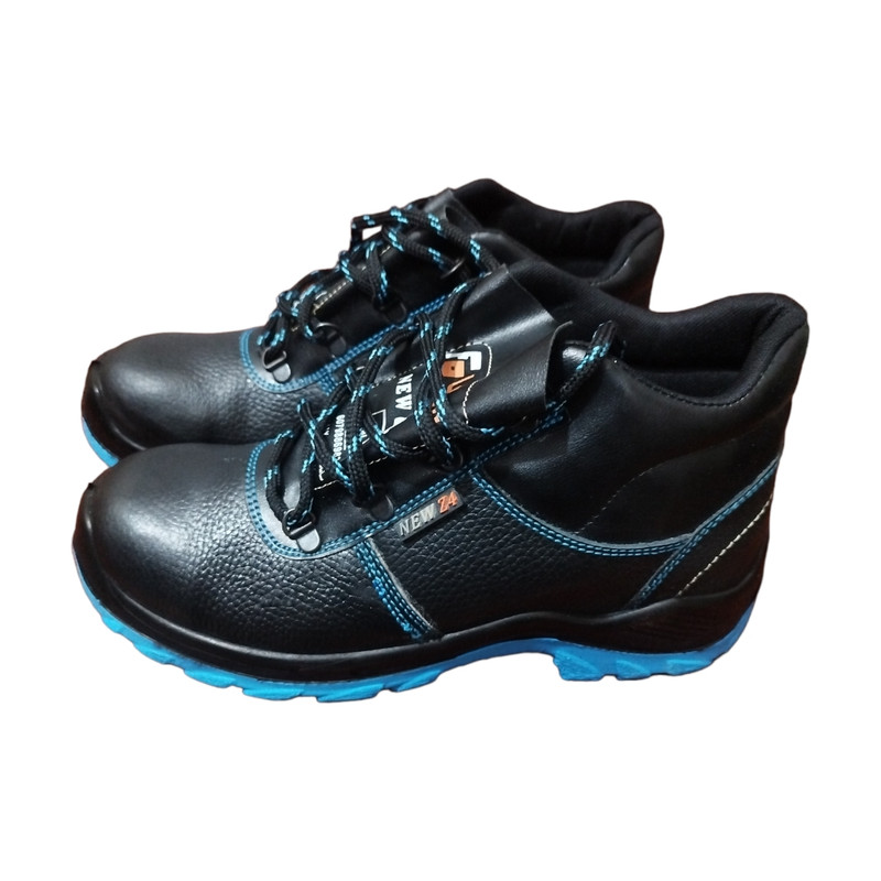 پوتین ایمنی فولاد پا مدل NEWZ4 پوتین ایمنی فولاد پا مدل NEWZ4