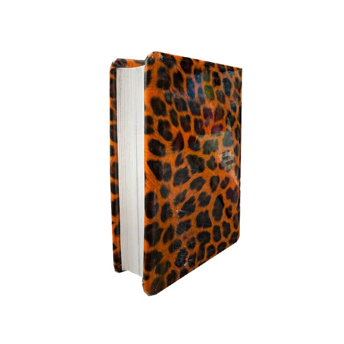 سالنامه سال 1404 ارمغان مدل پلنگی کد030449