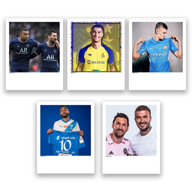 آویز تزیینی عرش مدل ورزشی فوتبالیست کد Asa527 مجموعه پنچ عددی