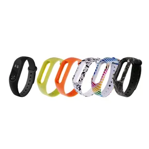 مچ بند تندرستی شیائومی مدل Mi Band 2 به همراه محافظ صفحه و بند سیلیکونی کد 109