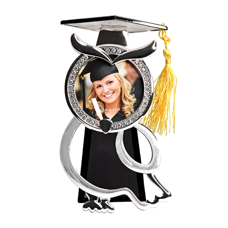 قاب عکس مدل فارغ التحصیلی