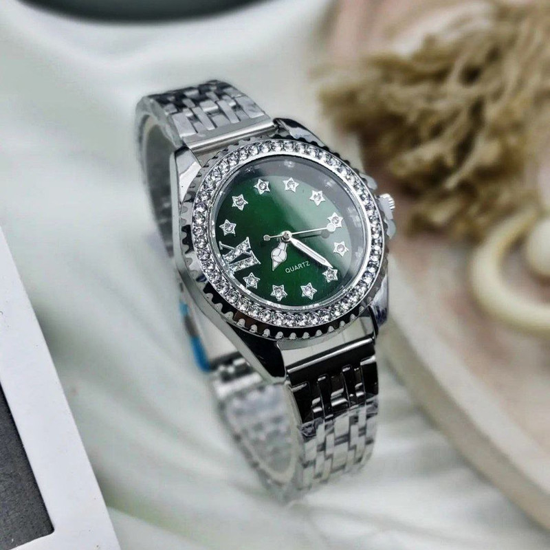 ساعت مچی عقربه ای زنانه مدل دورنگین010