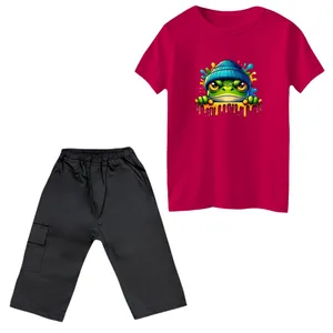ست تی‌شرت و شلوارک پسرانه مدل قورباغه خشمگین رنگ سرخابی 