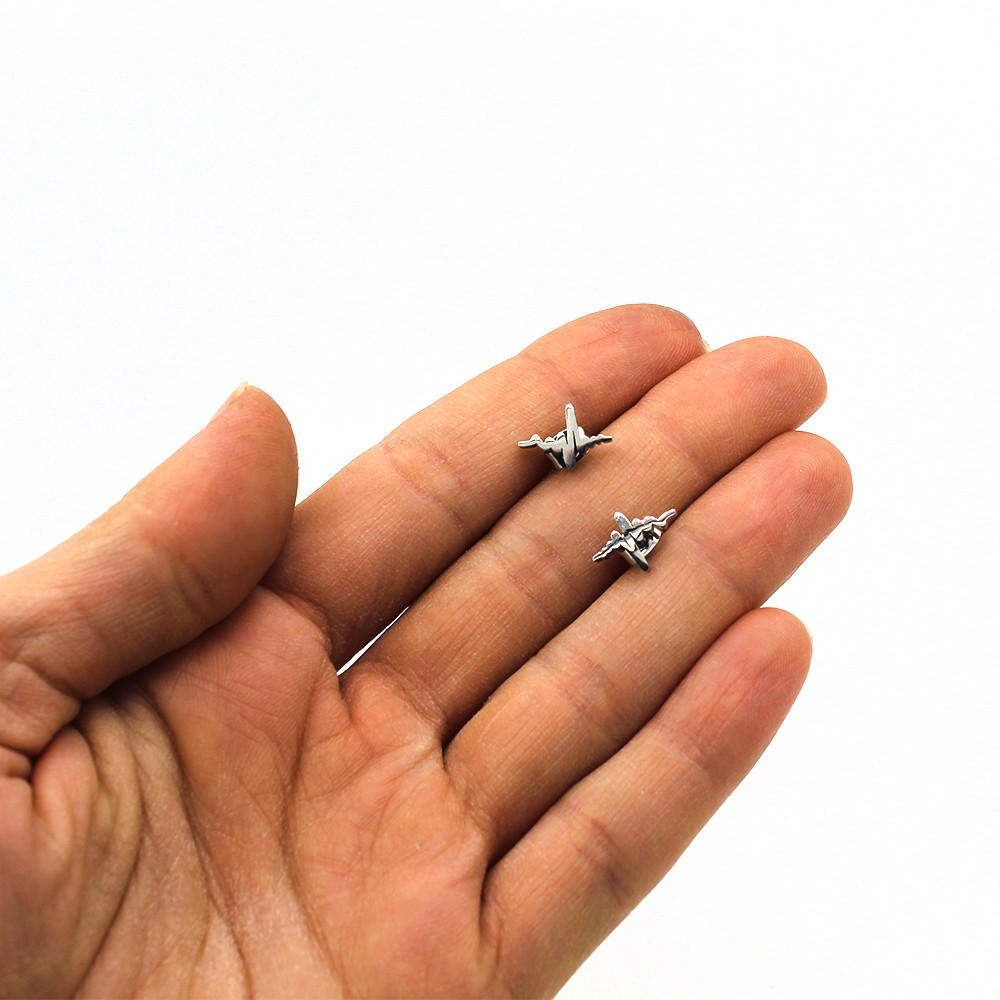 گوشواره دخترانه رزالیا طرح ضربان قلب مدل EGN-1