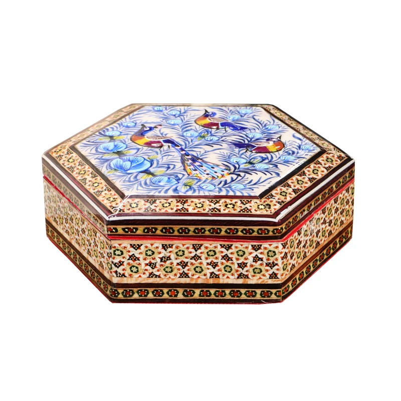 جعبه جواهرات خاتم‌ کاری چوبی صنایع دستی فاخر مدل 6 ضلعی سنتی طرح گل و مرغ برجسته کد HexagonBl17p15-3f3