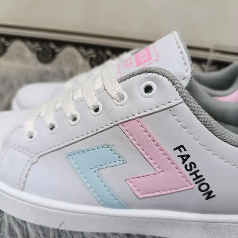 کفش روزمره زنانه مدل jkw