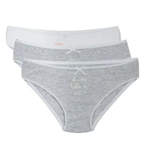 شورت دخترانه مدل MMDS-AQ2859 بسته سه عددی