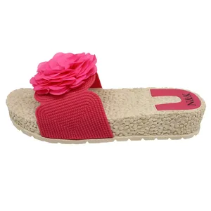 دمپایی زنانه نیکتا مدل 032-DPK-A گلدار