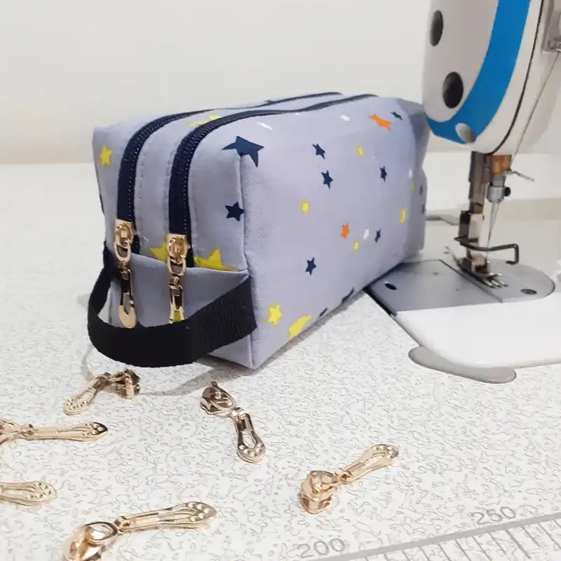 جامدادی مدل دوزیپ