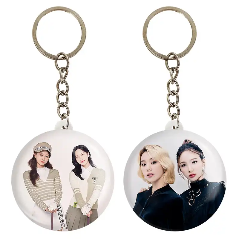 جاکلیدی خندالو مدل گروه توایس TWICE کد 1996719971 مجموعه 2 عددی