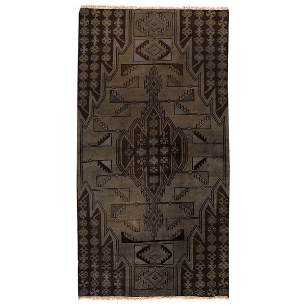 فرش دستبافت رنگ شده یک و نیم متری طرح وینتج کد 991223