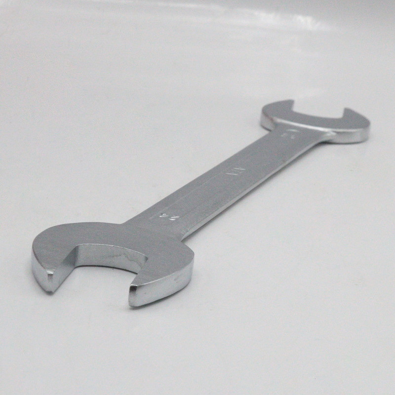 آچار دوسر تخت آتا مدل YP-24/26MM سایز 24-26 میلی متر آچار دوسر تخت آتا مدل YP-24/26MM سایز 24-26 میلی متر