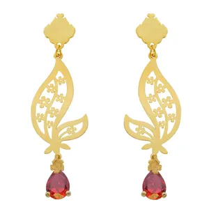 گوشواره طلا 18 عیار شانا مدل E-SG53