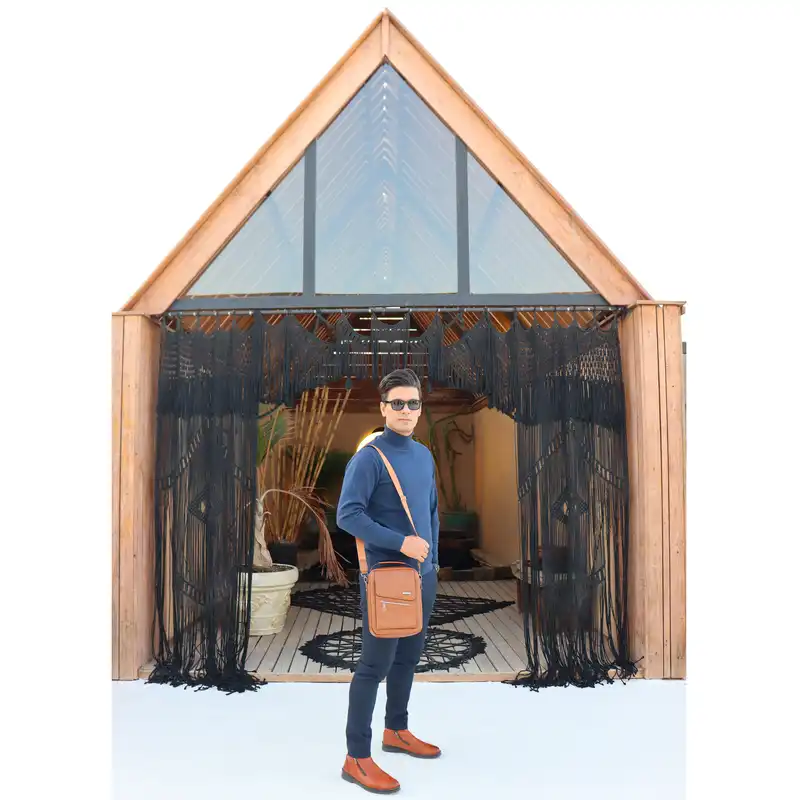 کیف رودوشی مردانه بیورا مدل dbb55