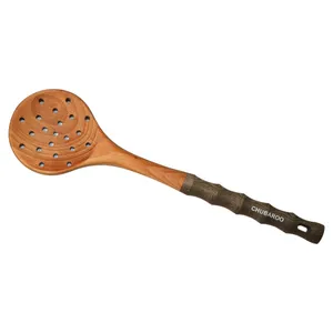 کفگیر چوبارو مدل دورنگ LD07