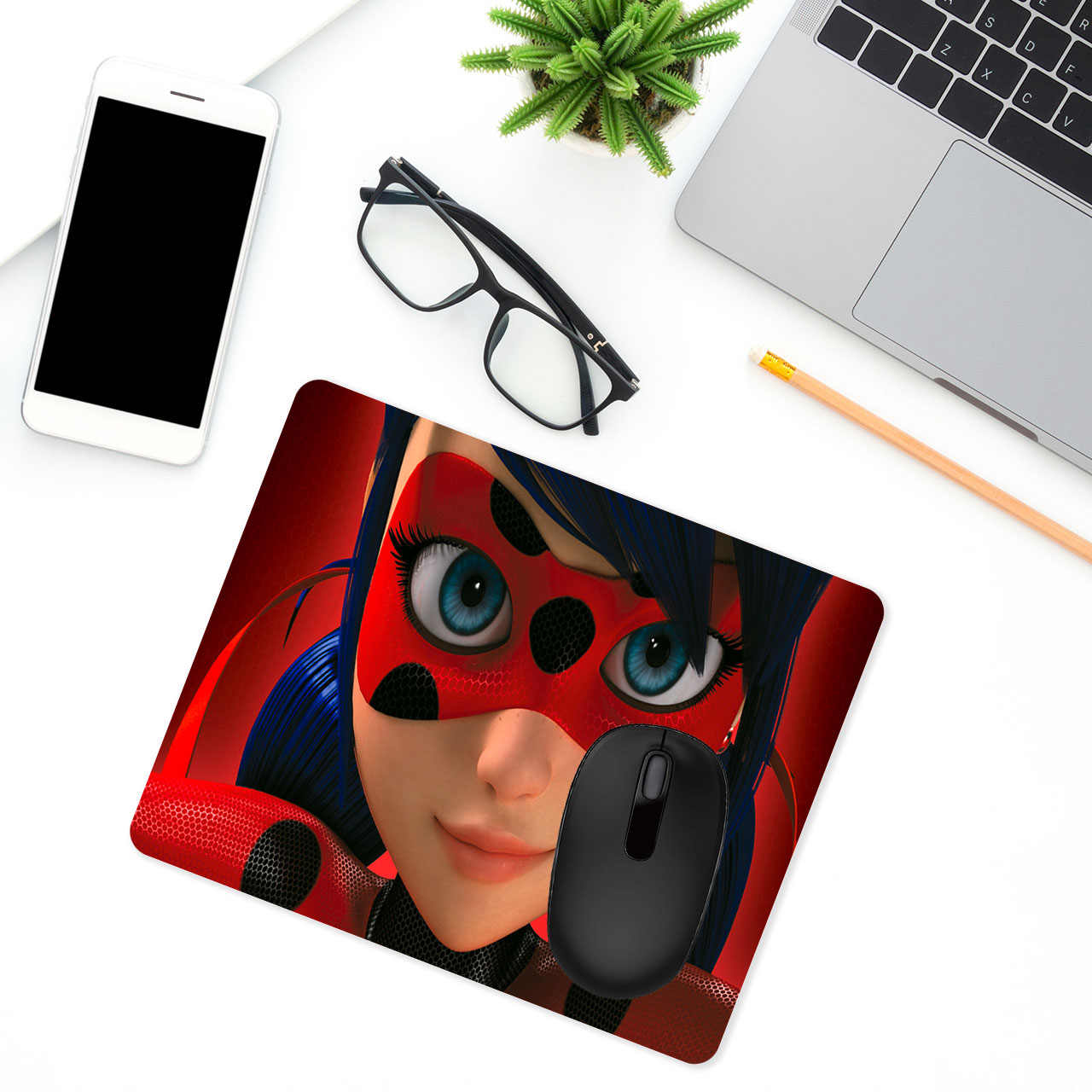 ماوس پد طرح دختر کفشدوزکی مدل MP2694