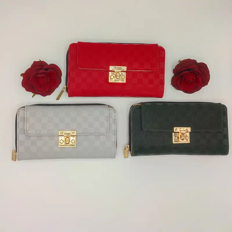 کیف پول زنانه مدل پشت زیپ قفل رادیویی کد 025