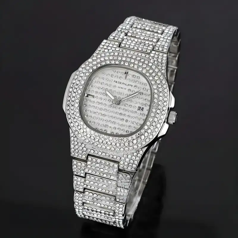 ساعت مچی عقربه ای پتک فیلیپ مدل قفل مخفی نگین دار